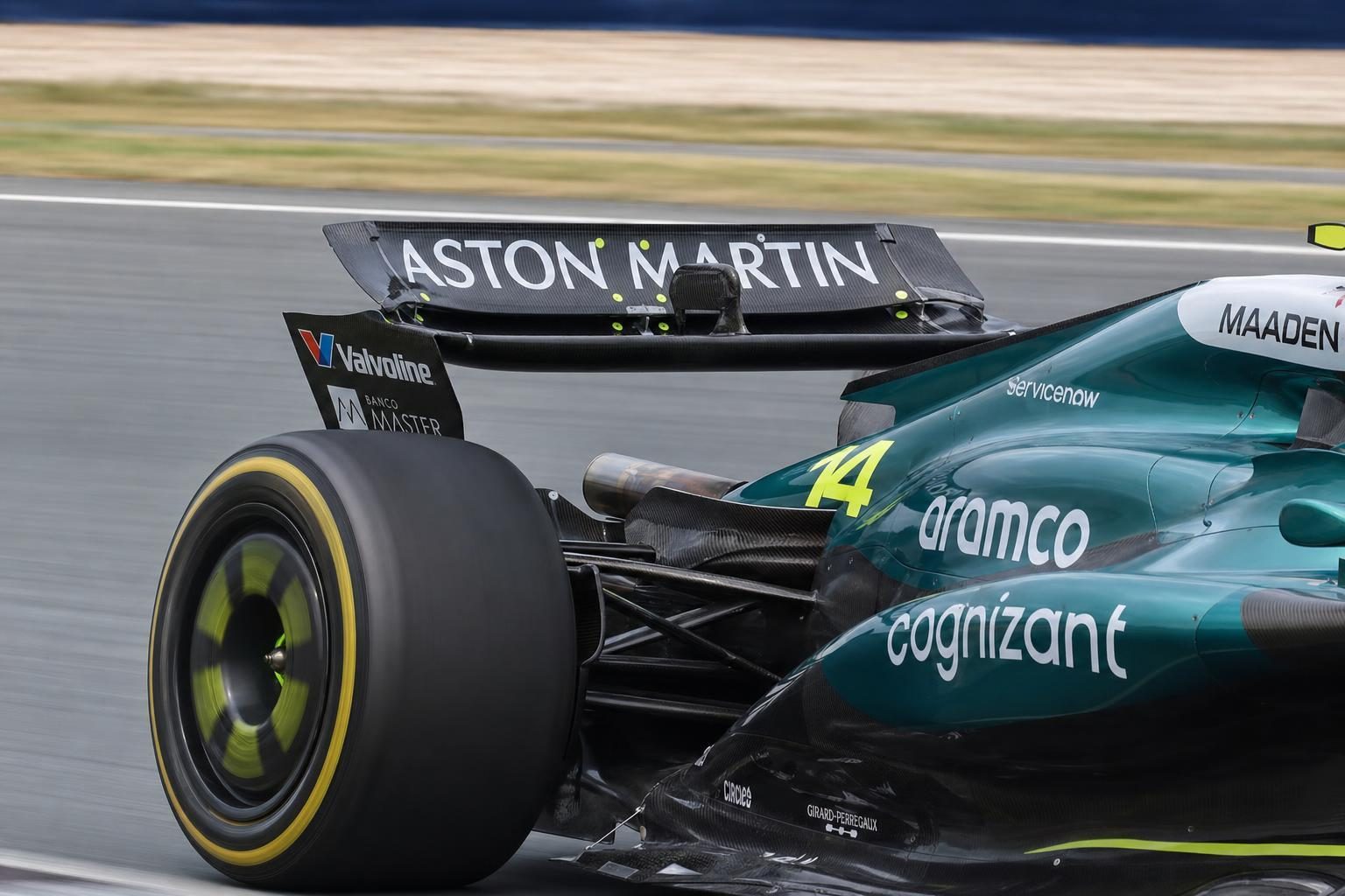 AMR26