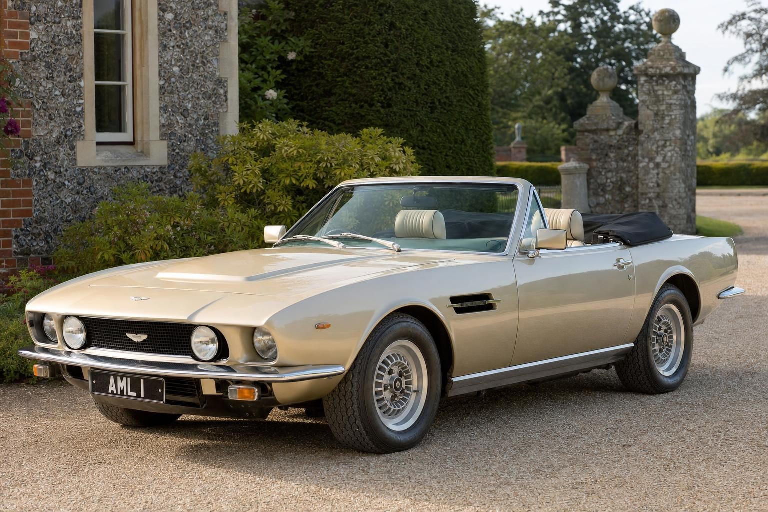 AMV8 Aston Martin