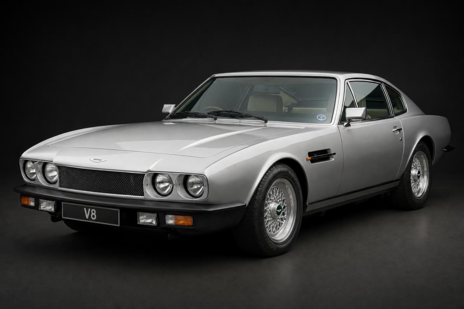 James Bond V8