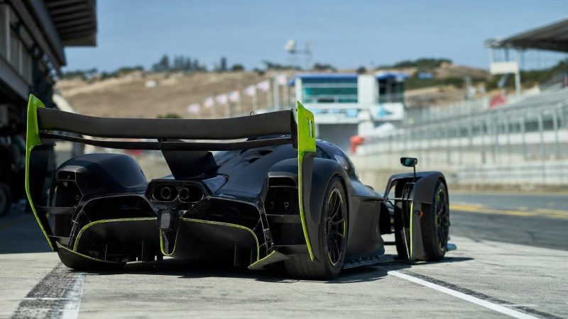Valkyrie AMR Pro 2018 Ultimate: 25 Track Specials and 4 Tech Secrets From Road to Race