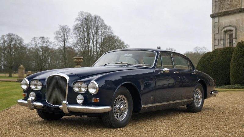 Lagonda Rapide 1961: 55 Examples and the Ultimate Bentley Upset