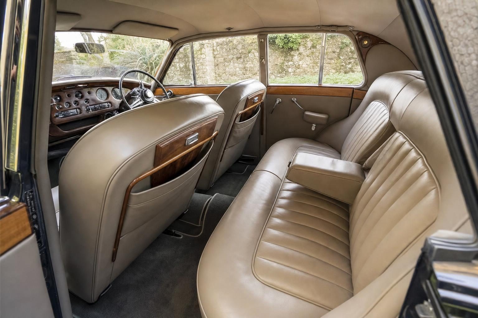 Lagonda Rapide
